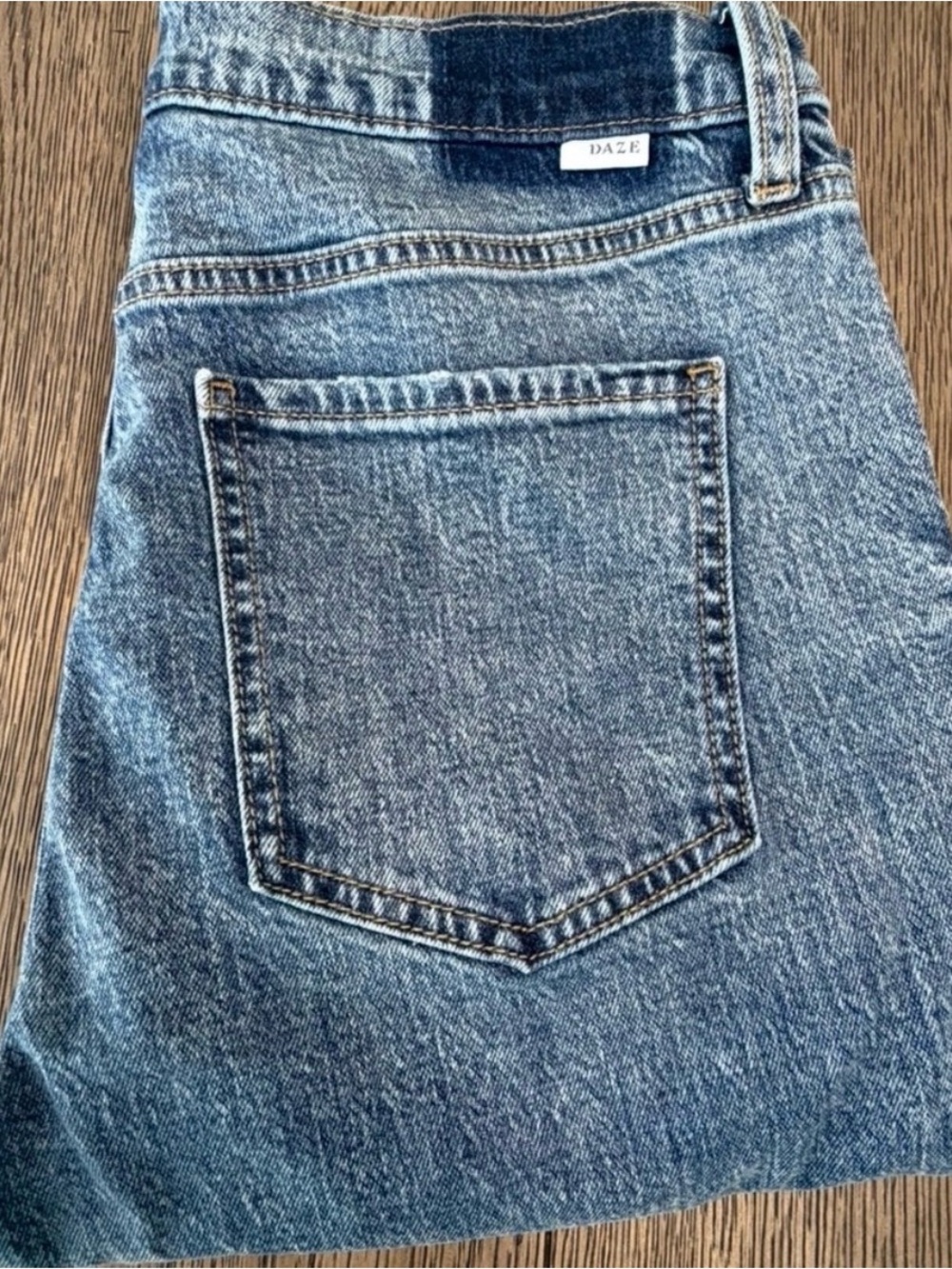 Daze "Tough Love" Jeans : high-rise denim jeans distressed blue wash